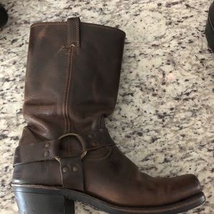 Frye moto boot sz9